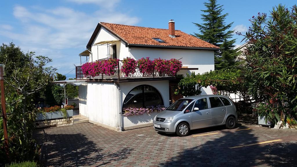 Apartmani Malinska Dış mekan fotoğraf