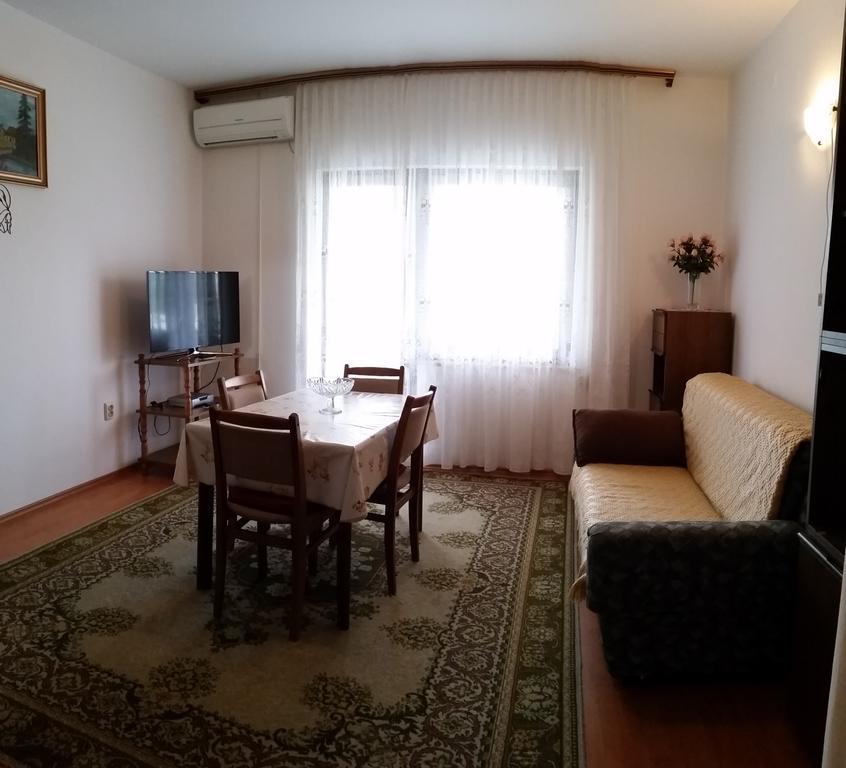 Apartmani Malinska Dış mekan fotoğraf